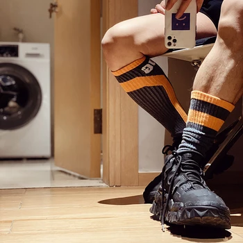 Модные носки в полоску с буквенным рисунком, гей-сексуальные мужские спортивные мужские уличные хлопковые футбольные носки, удобные